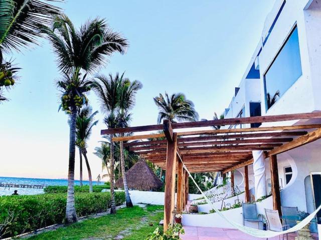 Punta Me Beach Suites Cancun Exterior photo