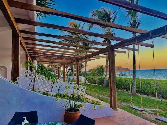 Punta Me Beach Suites Cancun Exterior photo