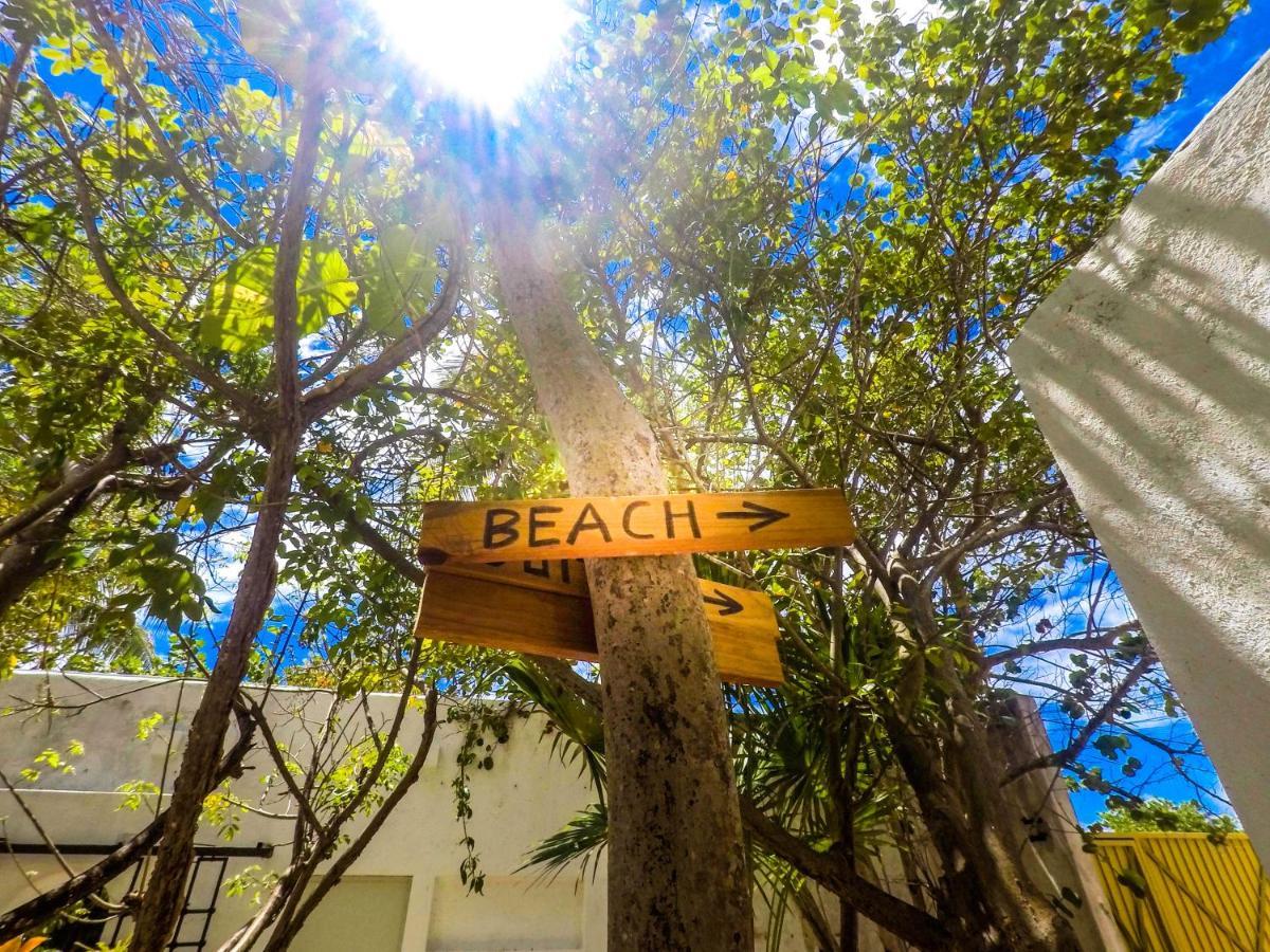Punta Me Beach Suites Cancun Exterior photo
