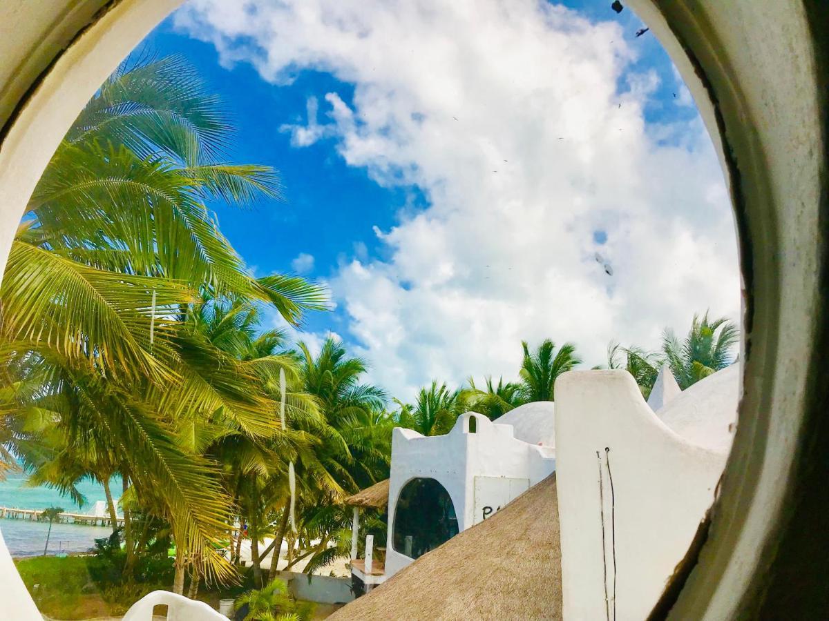 Punta Me Beach Suites Cancun Exterior photo